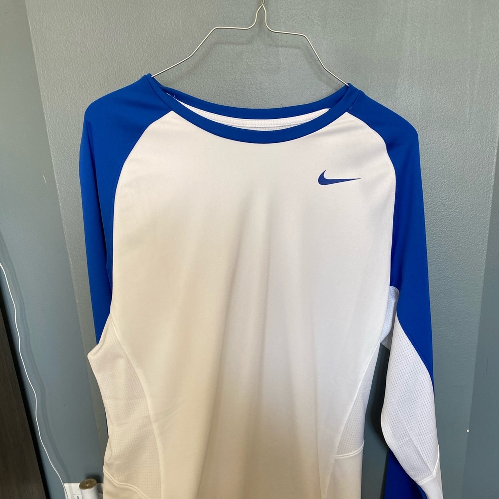 Nike Long Sleeve